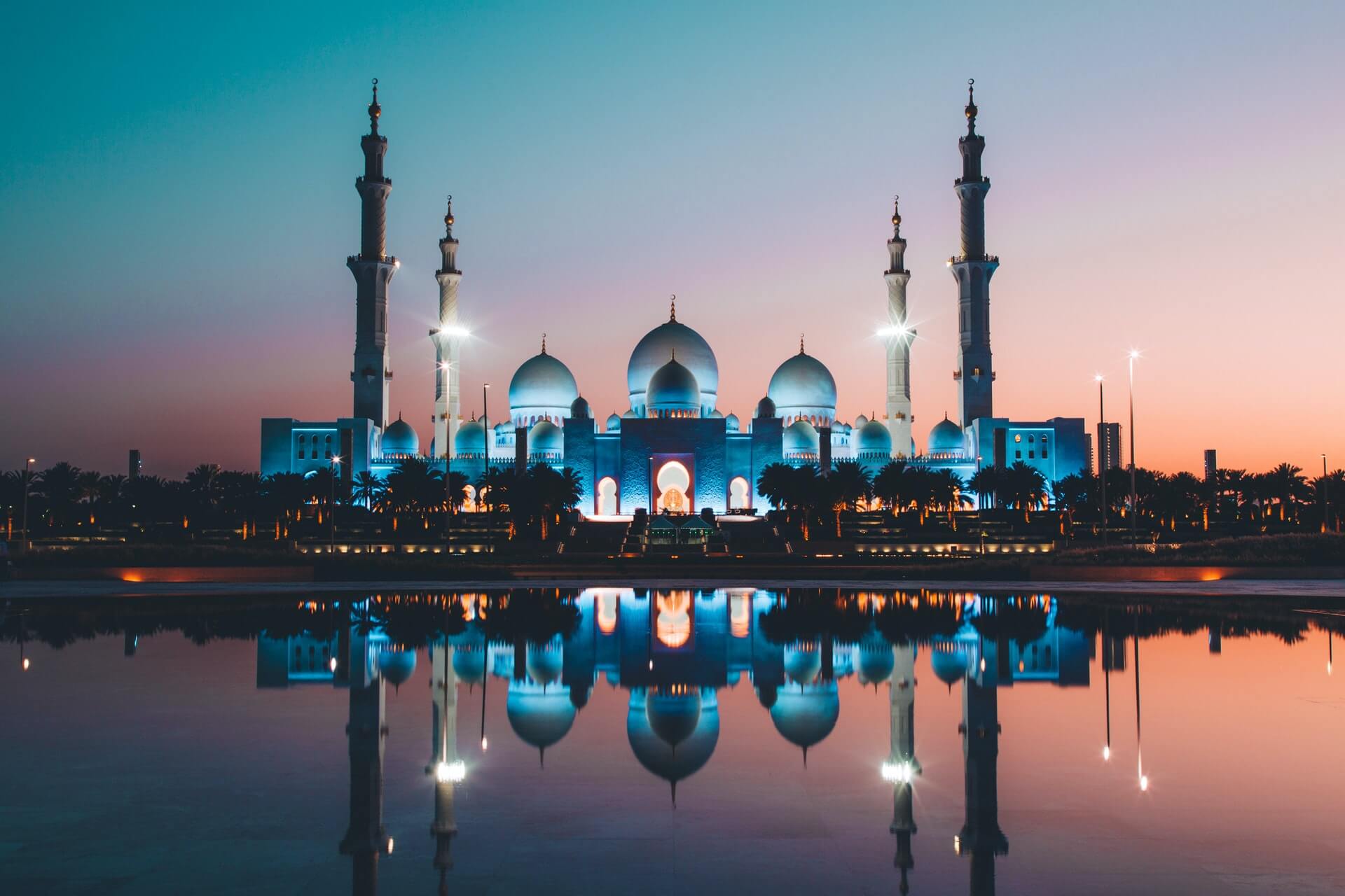 Book your best Abu Dhabi City Tour - Half day Sightseeing tour tours & packages now
